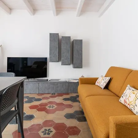 Xenia Boutique House Garibaldi